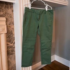 Loft chino cropped pants | size 10 | olive